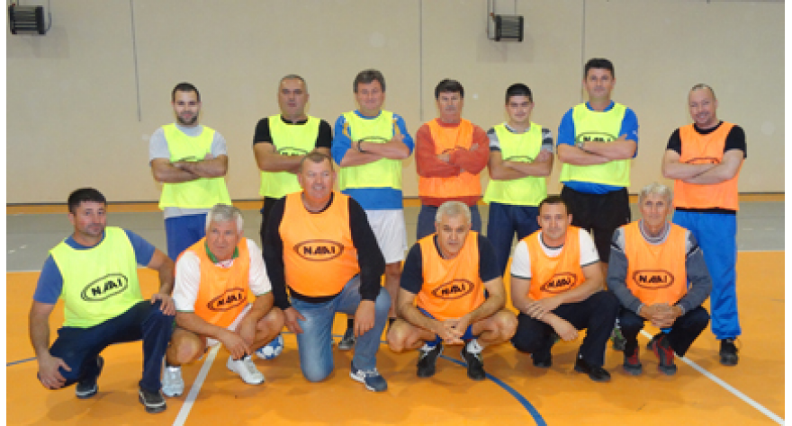 Revijalnom utakmicom obeležen probni rad hale u Donjem Tovarniku